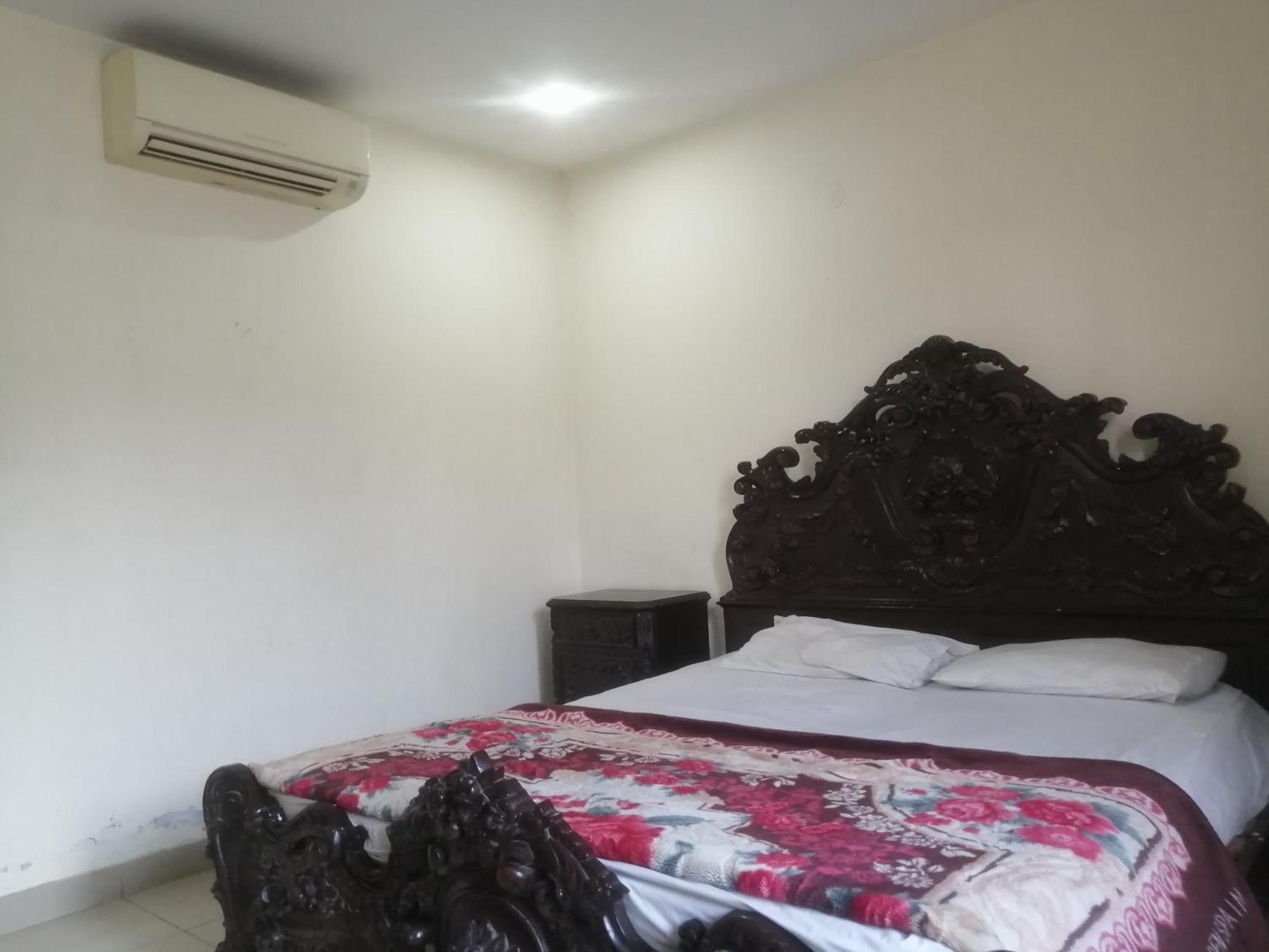 Fortville Hotel - Lahore Esterno foto
